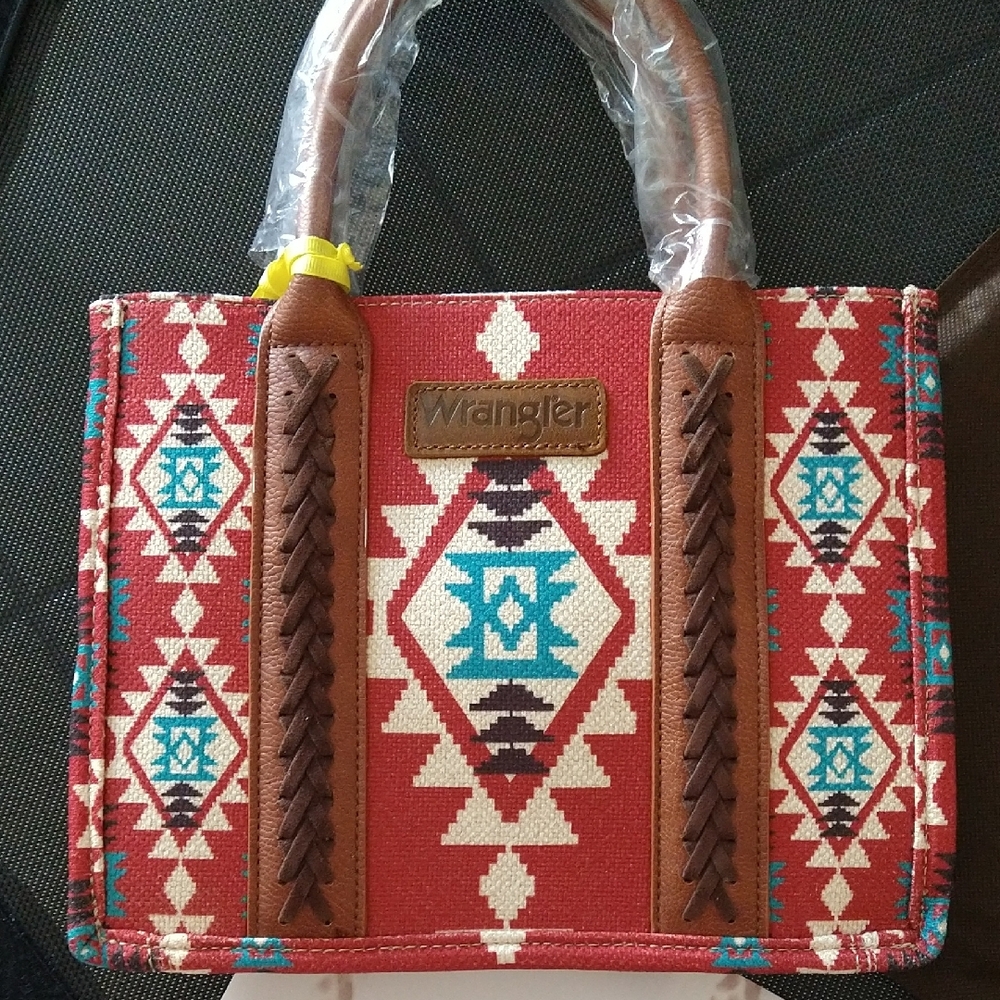 Wrangler Women's Red and Brown Geometric Tote